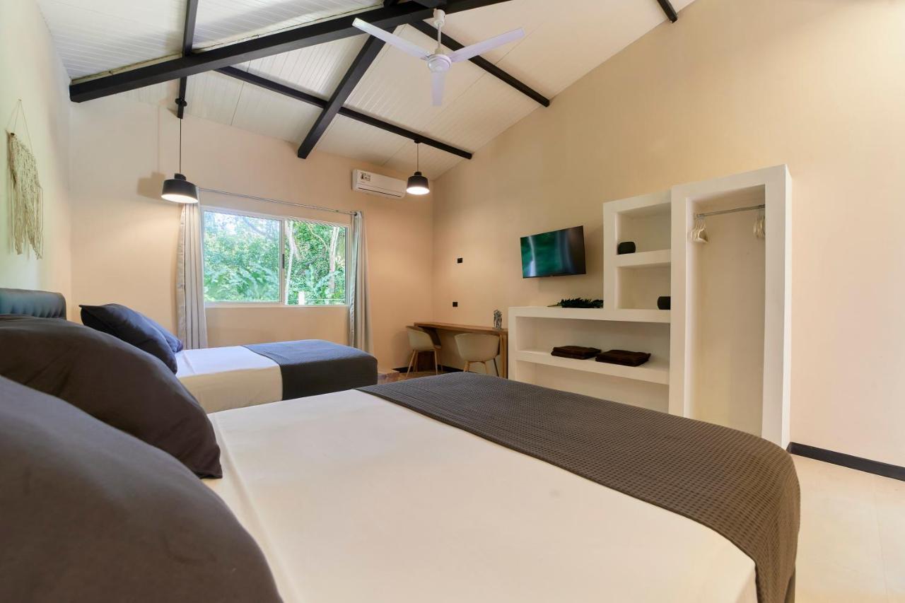 Lalola Villa Privada Cahuita Bagian luar foto